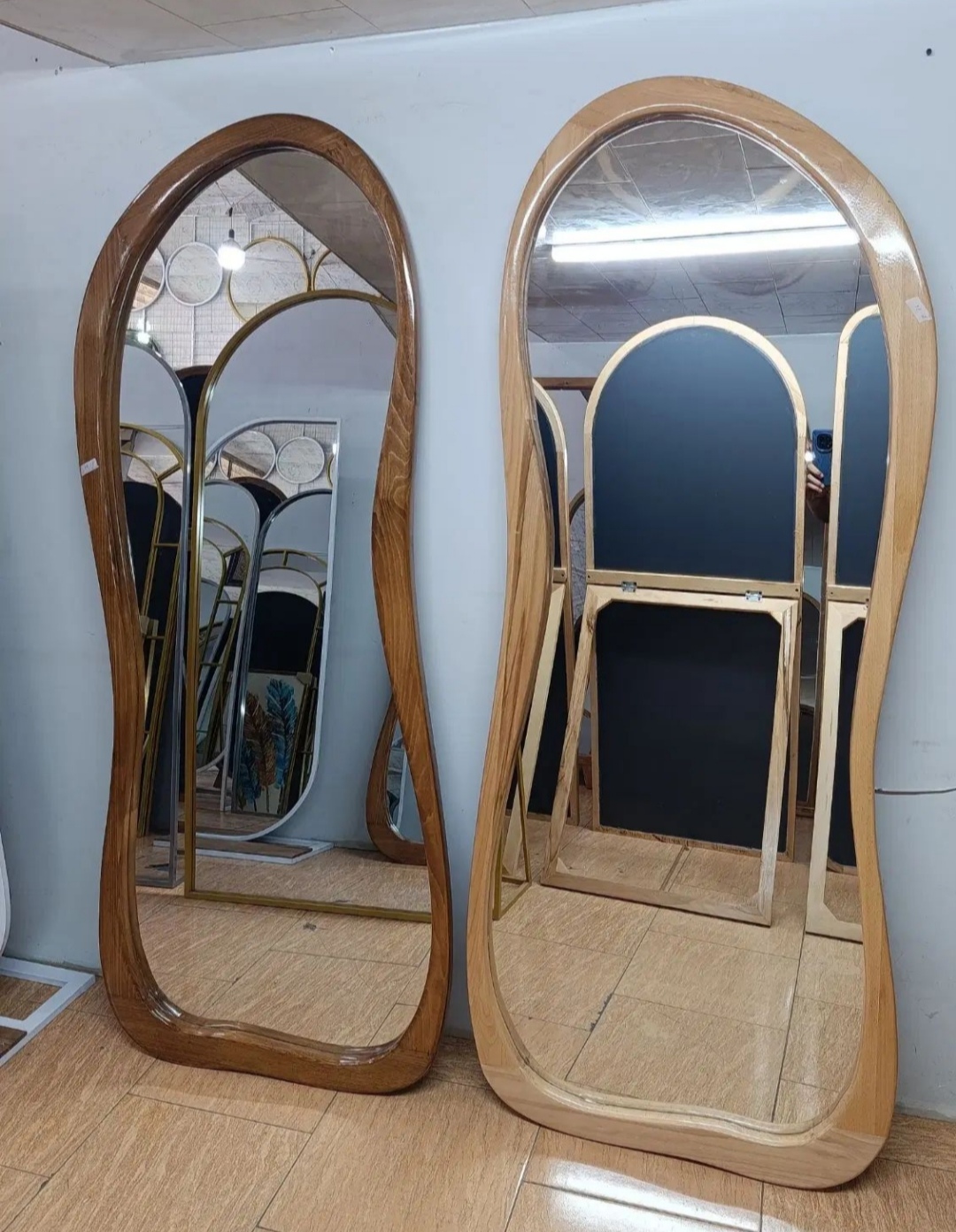 آینه دفرمه قاب چوب